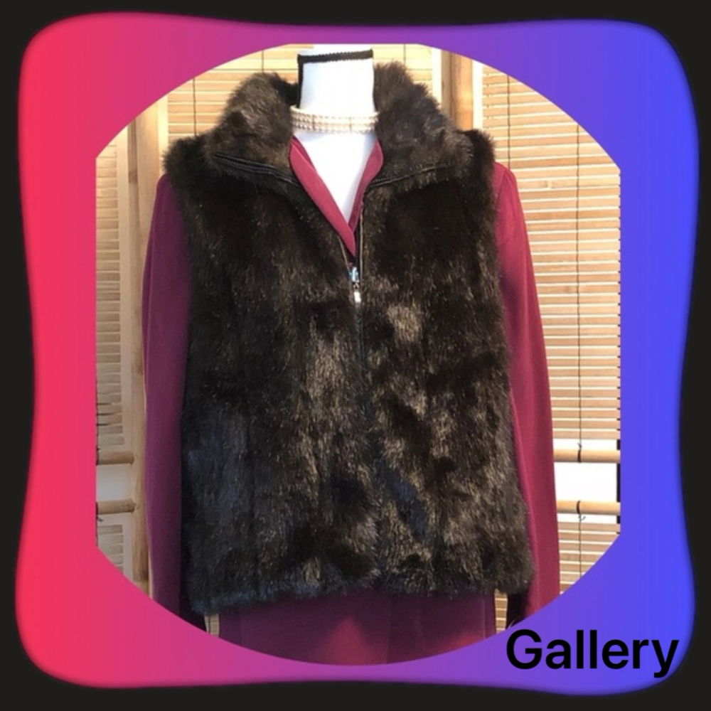 Warm Stunning Reversible Faux Fur Vest (L) EUC
